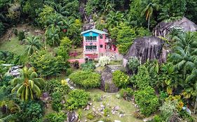 Les Elles Guesthouse Self Catering Baie Lazare (Mahe) Exterior photo