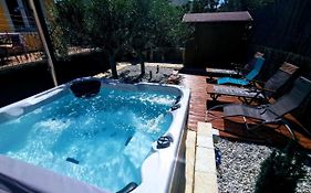 Holiday Home Istra With Jacuzzi Medulin Exterior photo