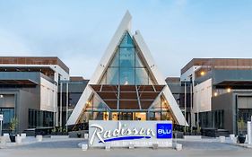 Radisson Blu Hotel Riyadh Qurtuba Riade Exterior photo