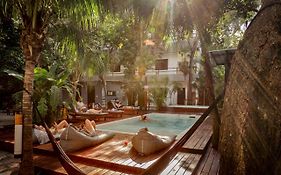 Che Tulum Hostel & Bar Adults Only Exterior photo