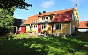 Stf Hagaby/Lantgarden Hostel Löttorp Exterior photo