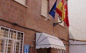 Hotel Cuatro Canos Alcalá de Henares Exterior photo