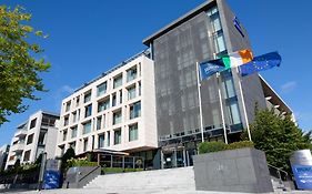 Hilton Dublin Kilmainham Exterior photo
