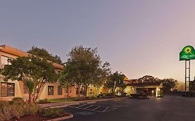 La Quinta Inn By Wyndham Austin Oltorf Exterior photo