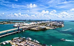 Holiday Inn Port of Miami - Downtown  Exterior photo