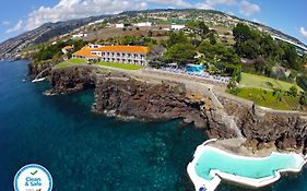 Albatroz Beach & Yacht Club Santa Cruz - Madeira Exterior photo