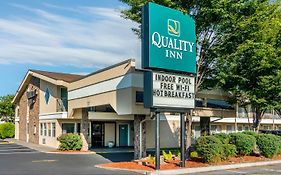 Quality Inn Klamath Falls - Crater Lake Gateway Exterior photo