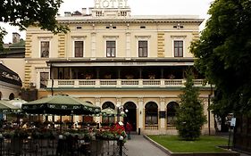 Wien Hotel Lviv Exterior photo