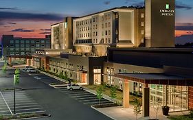 Embassy Suites By Hilton Noblesville Indianapolis Conv Ctr Exterior photo