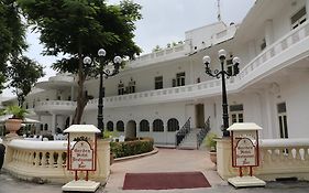 Garden Hotel - Heritage By Hrh Group Of Hotels Udaipur Exterior photo