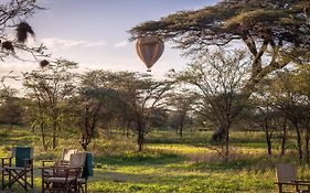 Gnu Ndutu Camp Sinoni Exterior photo