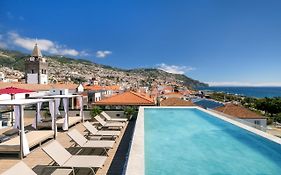 Barcelo Funchal Oldtown Hotel Exterior photo