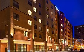 Courtyard By Marriott Syracuse Downtown At Armory Square Exterior photo