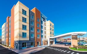 Fairfield Inn & Suites By Marriott Boston Marlborough/Apex Center Exterior photo