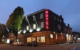 Hotels 24-7 - The Old Victoria Hotel Newport (Gwent) Exterior photo