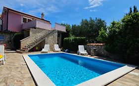 Holiday Home Villa Kate, With A Private Swimming Pool And Garden Malinska Exterior photo