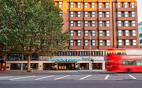 Hilton London Olympia Londres Exterior photo