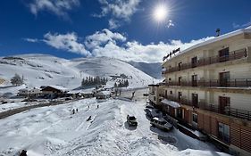 L'Escale Du Mzaar Faraya Exterior photo