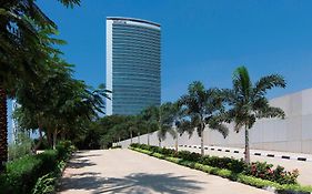 The Westin Mumbai Garden City Bombaim Exterior photo