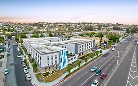 Fairfield Inn & Suites By Marriott San Diego Pacific Beach Exterior photo