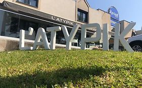 Hotel Restaurant Kyriad Brive Centre Brive-la-Gaillarde Exterior photo