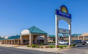 Days Inn By Wyndham Roswell Exterior photo