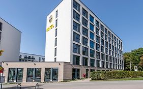 B&B Hotel Neu-Ulm Exterior photo