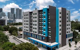 Tru By Hilton Miami West Brickell Exterior photo