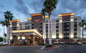 Hampton Inn Tropicana Las Vegas Exterior photo