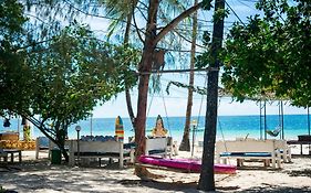 Soul Breeze Beach Resort Praia de Diani Exterior photo