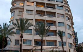 Warwick Palm Beach Hotel Beirute Exterior photo