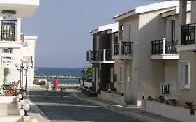 Philippou Beach Villas & Apartments Lárnaca Exterior photo