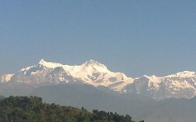 Trekkers Inn Boutique Hotel Pokhara Exterior photo