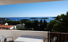 Apartments And Rooms Rogosic Hvar Town Exterior photo