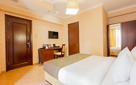 Kmm Hotel Tbilisi Room photo
