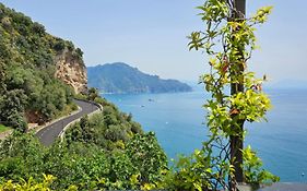 Casa Giosue - Your Home On The Amalfi Coast Conca dei Marini Exterior photo