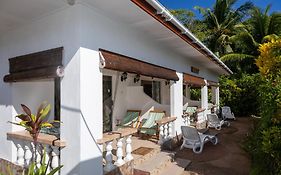 Pension Hibiscus La Digue Exterior photo