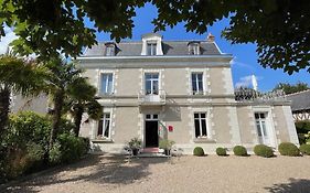 Le Pavillon Des Lys - Hôtel Particulier Amboise Exterior photo