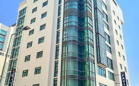 One Pavilion Luxury Serviced Apartments Manama Exterior photo