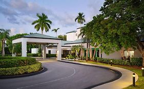 Courtyard Miami Airport West Doral Exterior photo