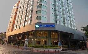 Hotel Clarion Suites Guatemala Guatemala City Exterior photo