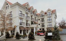 Radsor Hotel Rasnov Exterior photo