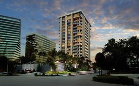 Courtyard Miami Coconut Grove Exterior photo