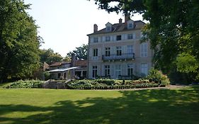 Le Chateau De La Vierge Bures-sur-Yvette Exterior photo