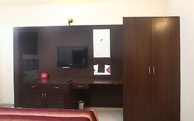 Oyo Rooms Esic Panchdeep Colony Noida Exterior photo