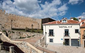 Hotel Puerta De La Santa Ávila Exterior photo