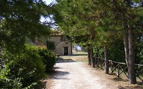 Guinzano Gubbio Exterior photo