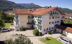 Hotel Salzburger Hof Bergen (Bavaria) Exterior photo