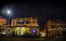 Centralia Square Grand Ballroom And Vintage Hotel Exterior photo