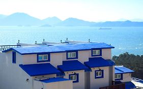 Secret Blue Pension Namhae Exterior photo